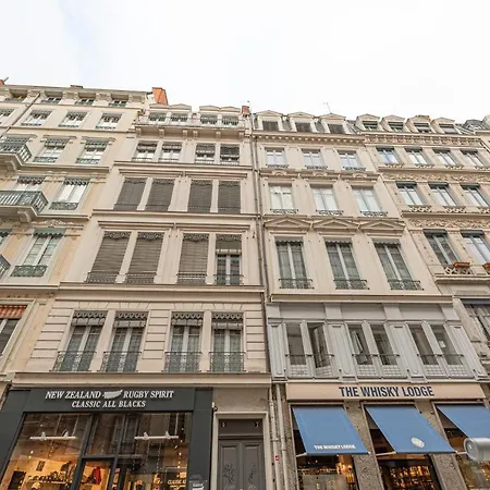 Honore Suite Ferrandiere Lyon Exterior photo