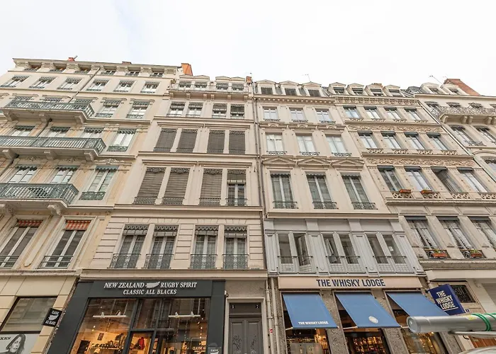 Honore Suite Ferrandiere